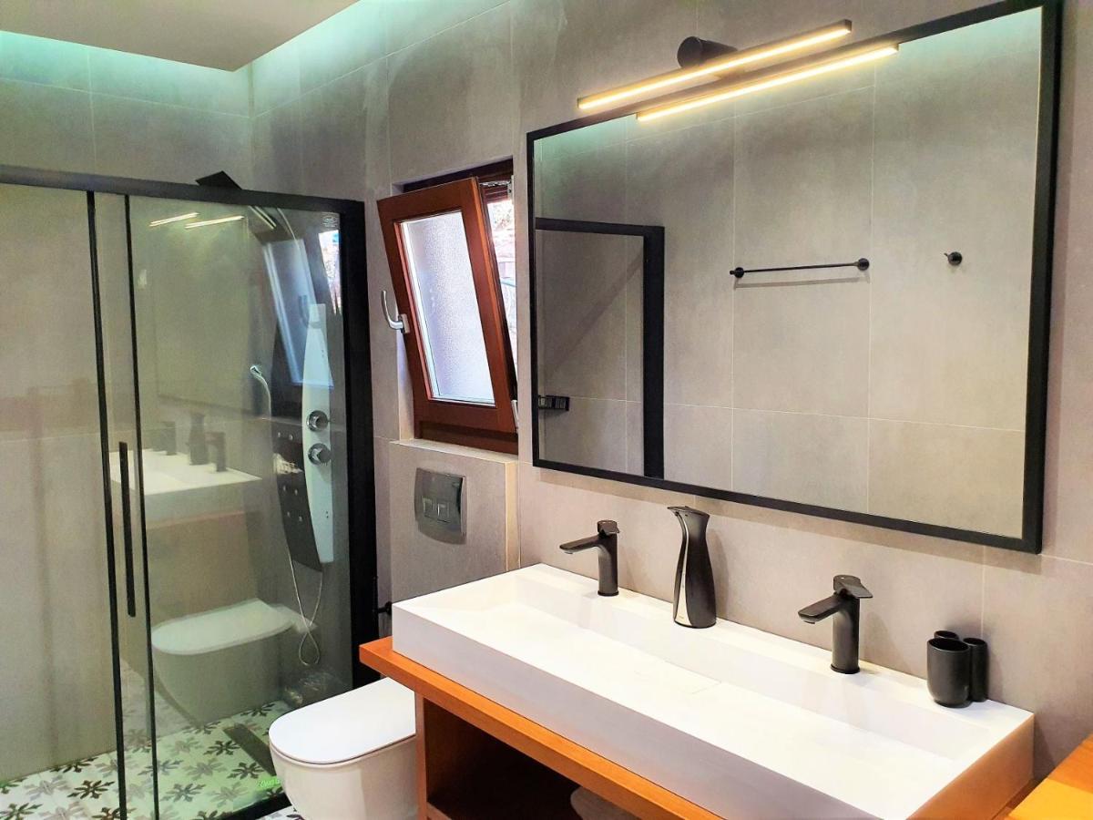Galini View Apartments Lindos ภายนอก รูปภาพ