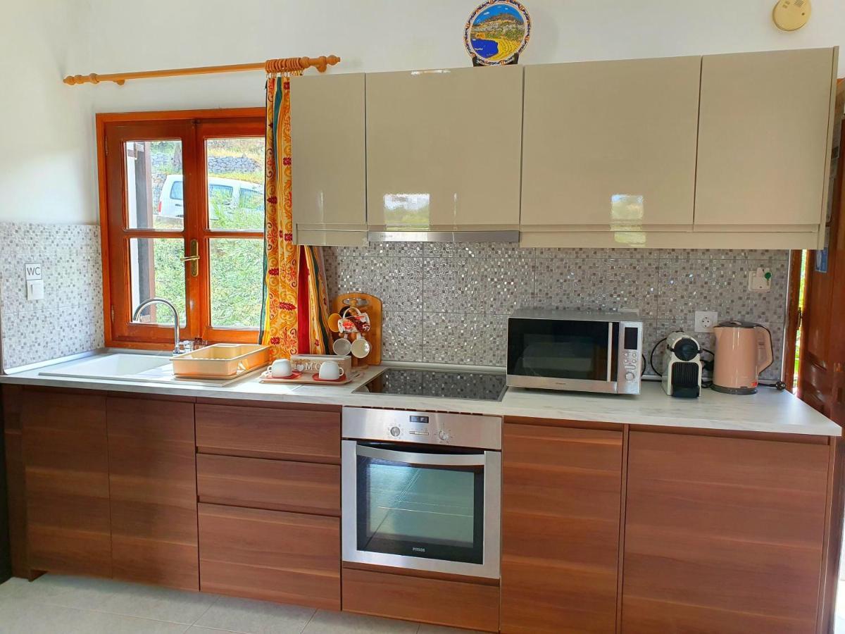 Galini View Apartments Lindos ภายนอก รูปภาพ