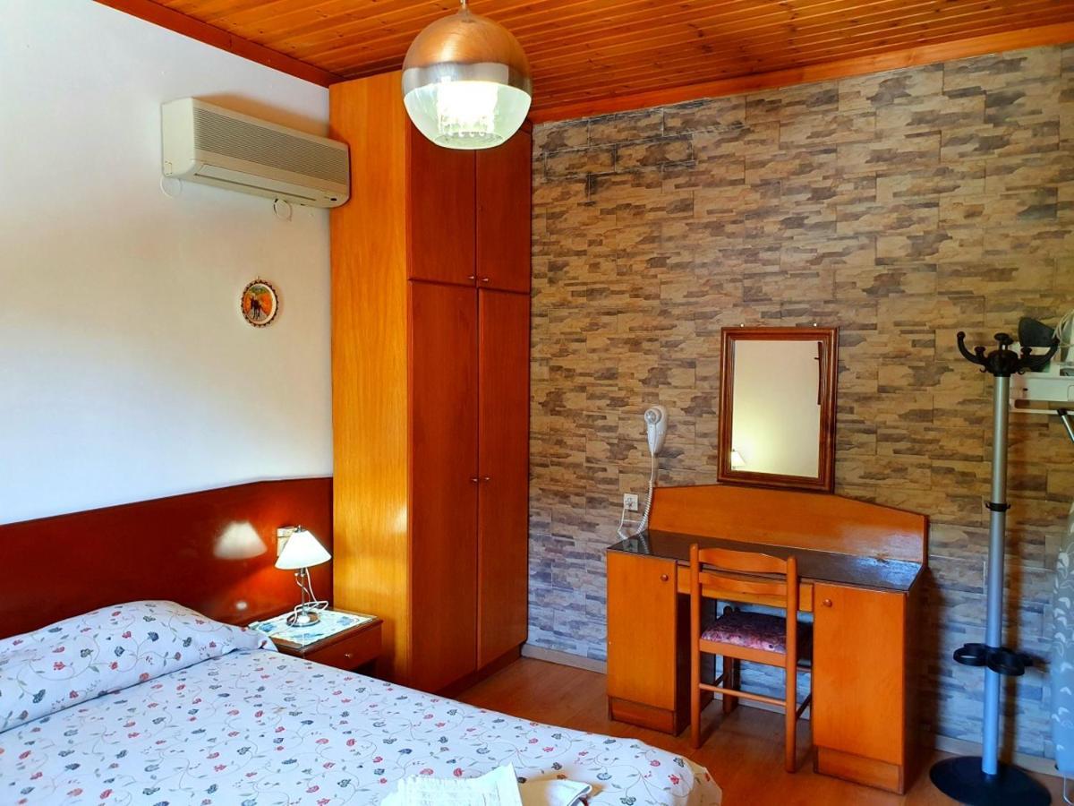 Galini View Apartments Lindos ภายนอก รูปภาพ